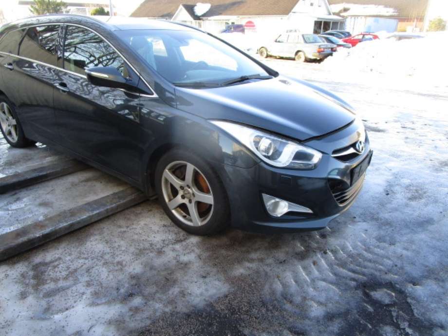 Hyundai i40 2012-2017 , Motorkode: D4FD, Girkassekode: 
