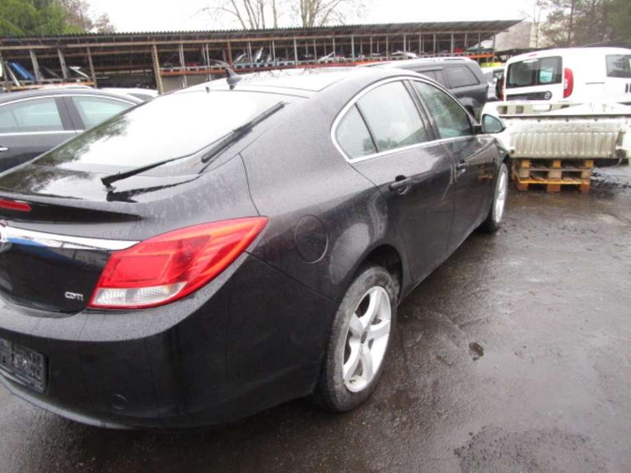 Opel Insignia A 2009-2014 , Motorkode: A20DTH, Girkassekode: 