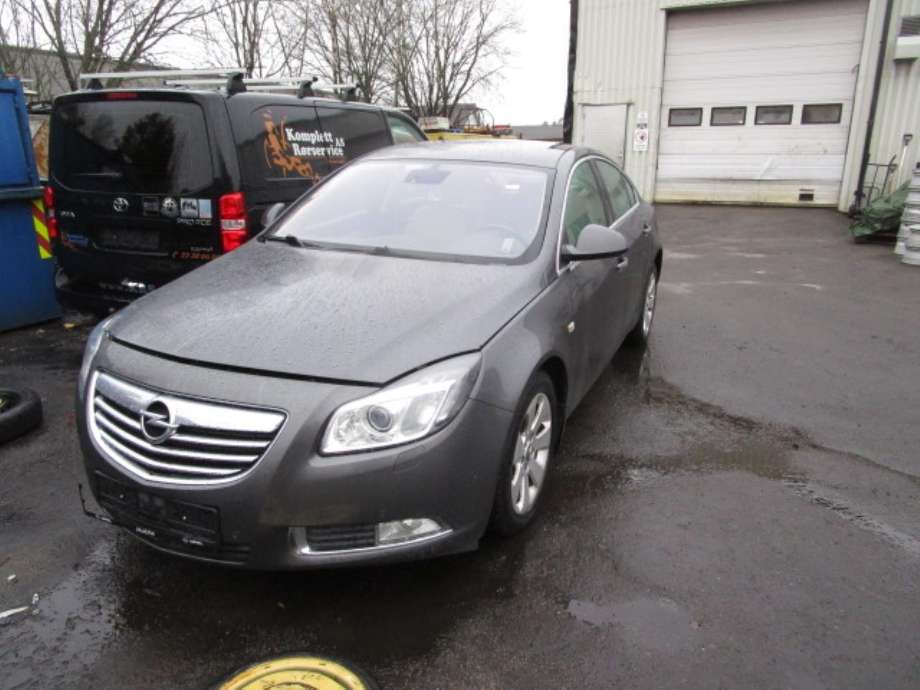 Opel Insignia A 2009-2014 , Motorkode: A20DTH, Girkassekode: 