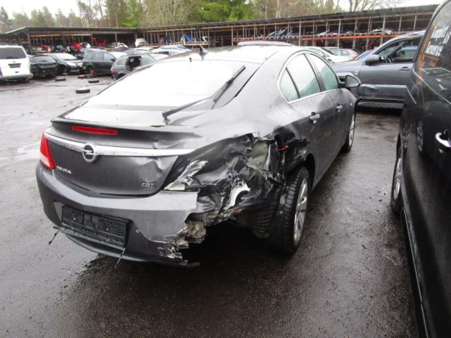 Opel Insignia A 2009-2014 , Motorkode: A20DTH, Girkassekode: 