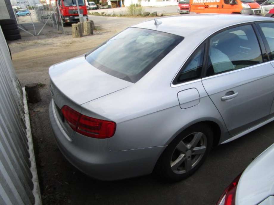 Audi A4 2007-2014 (Type IV) (B8) (B8), Motorkode: CDH, Girkassekode: 