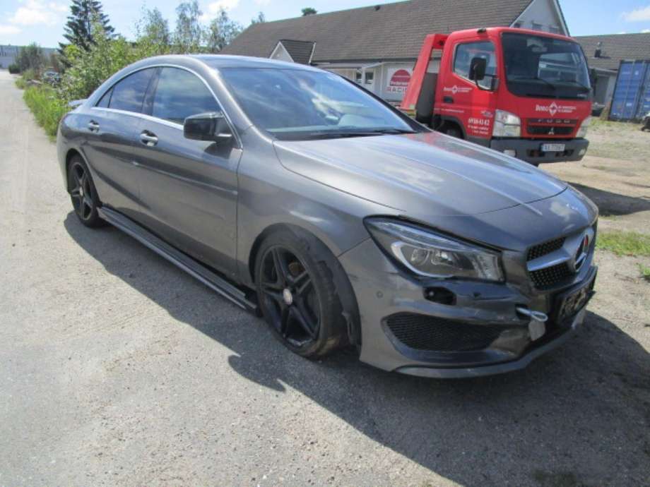 Mercedes CLA 2013-2019 (C117) (C117), Motorkode: 270910, Girkassekode: 