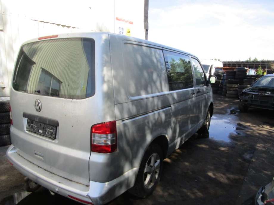 VW Transporter / Caravelle 2009-2015 (Fase 2) (T5) (T5), Motorkode: CAA, Girkassekode: 