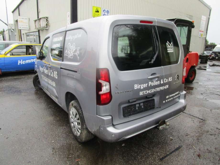 Citroën Berlingo 2019-->> (Type III) , Motorkode: YH01, Girkassekode: 