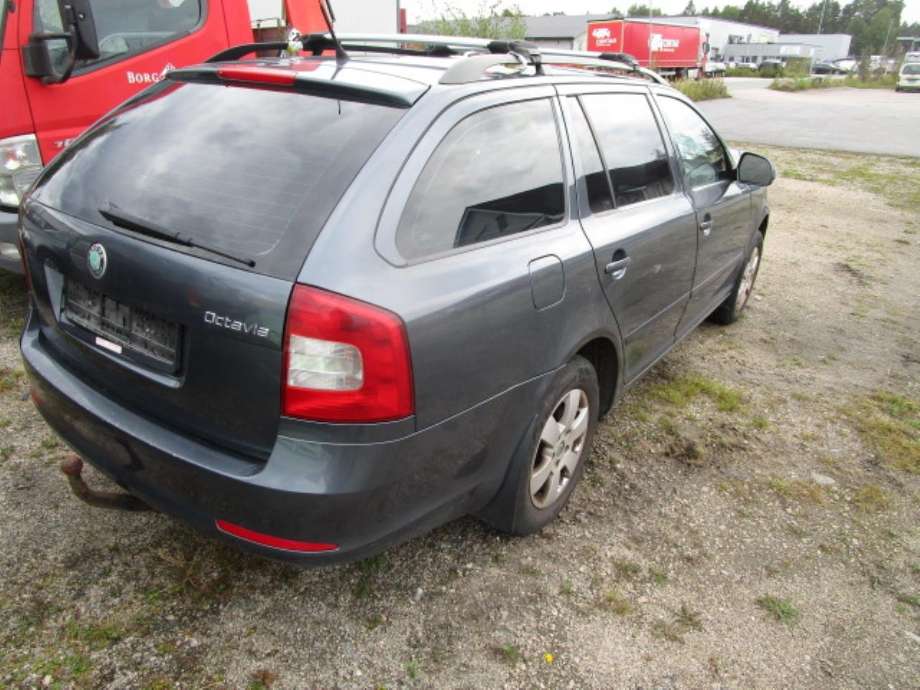 Škoda Octavia 2009-2013 (Type II, Fase 2) , Motorkode: CAX, Girkassekode: 