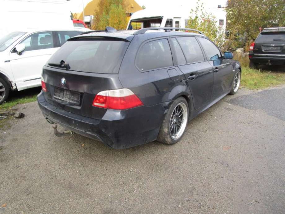 BMW 5-Serie 2003-2010 (E60/E61) (E60/E61), Motorkode: 256D2, Girkassekode:
