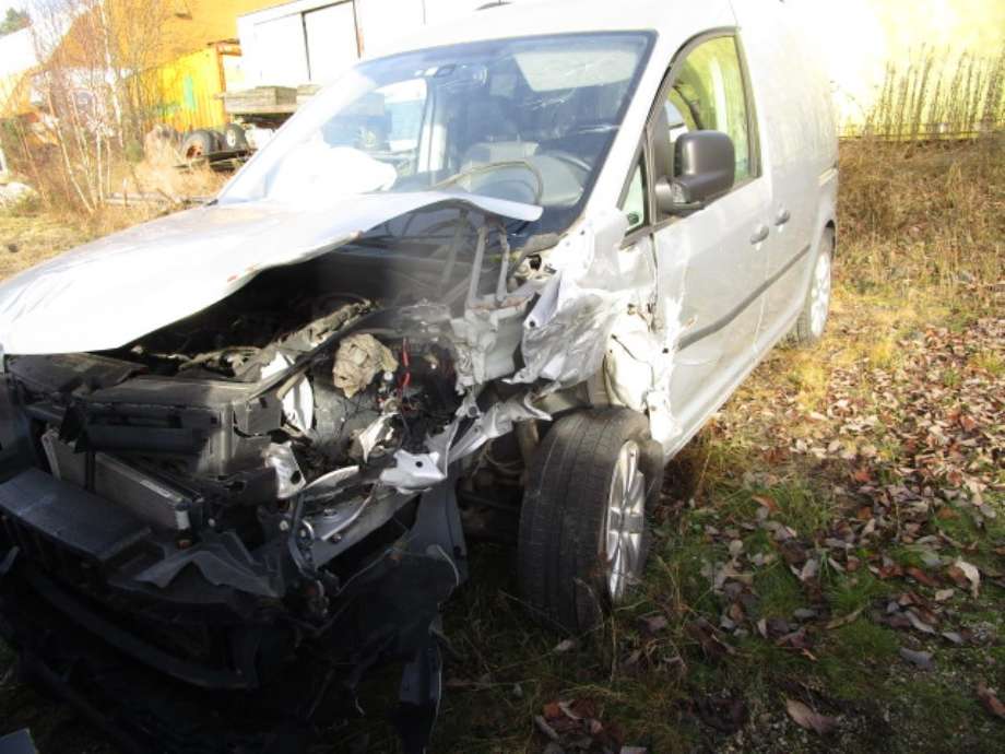 VW Caddy 2010-2015 (Type III, Fase 2) , Motorkode: CFH, Girkassekode: 
