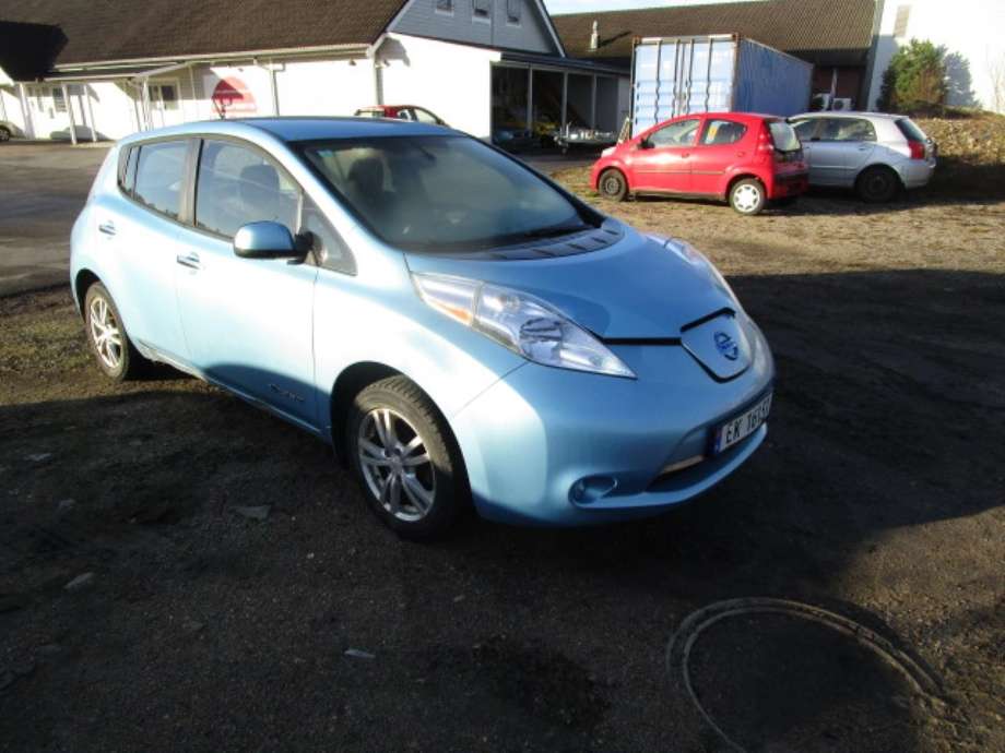 Nissan Leaf 2011-2017 (Type I) , Motorkode: EM61, Girkassekode: 