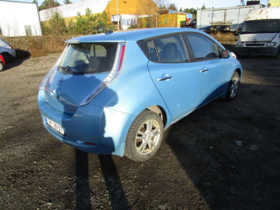 Nissan Leaf 2011-2017 (Type I) , Motorkode: EM61, Girkassekode: 