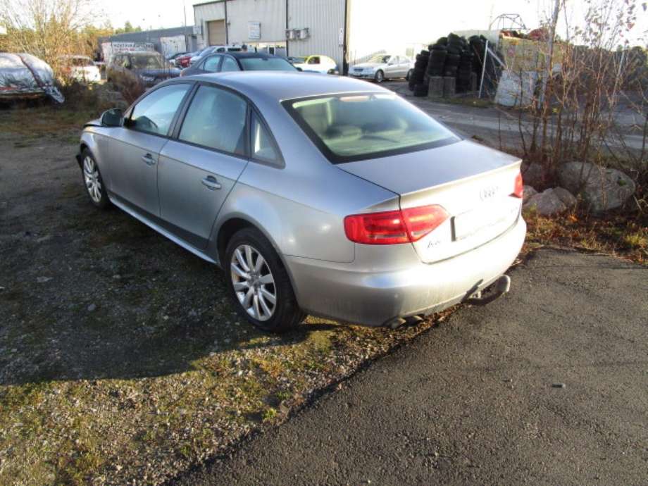 Audi A4 2007-2014 (Type IV) (B8) (B8), Motorkode: CDH, Girkassekode: 