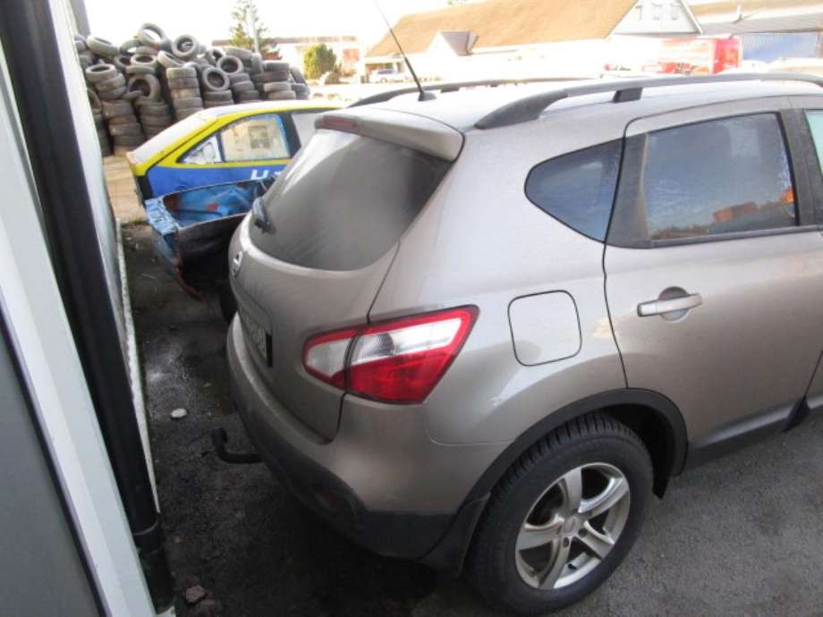 Nissan Qashqai 2010-2014 (Type I, Fase 2) , Motorkode: HR16, Girkassekode: 