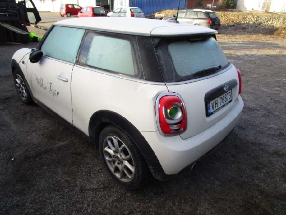 Mini One/Cooper 2014-->> (F54-57) (F54-57), Motorkode: B37C15A, Girkassekode: 
