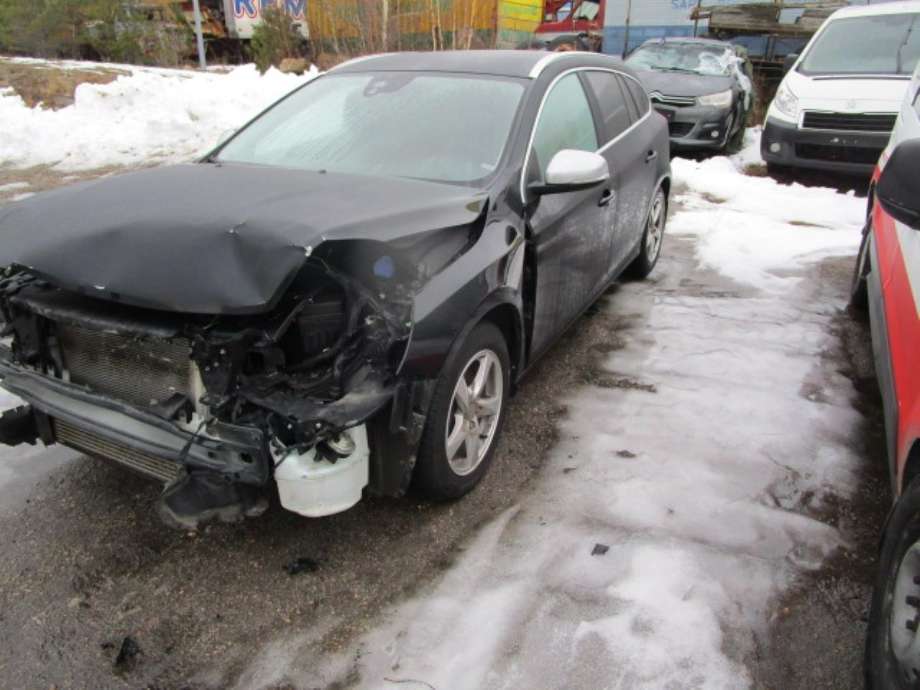 Volvo V60 2010-2013 (Type I, Fase 1) , Motorkode: D4162T, Girkassekode: 