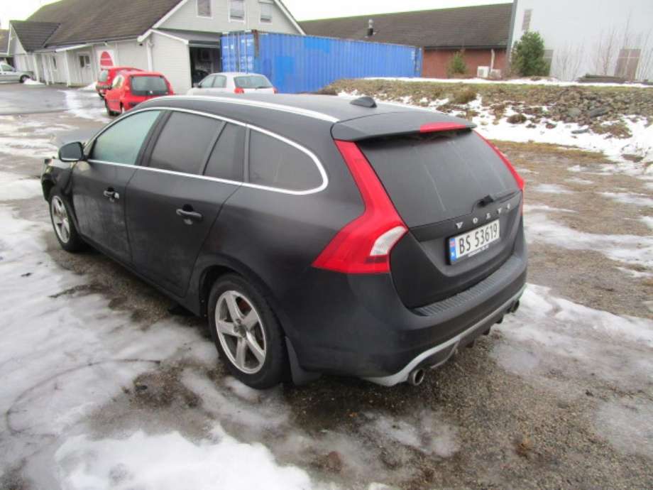 Volvo V60 2010-2013 (Type I, Fase 1) , Motorkode: D4162T, Girkassekode: 