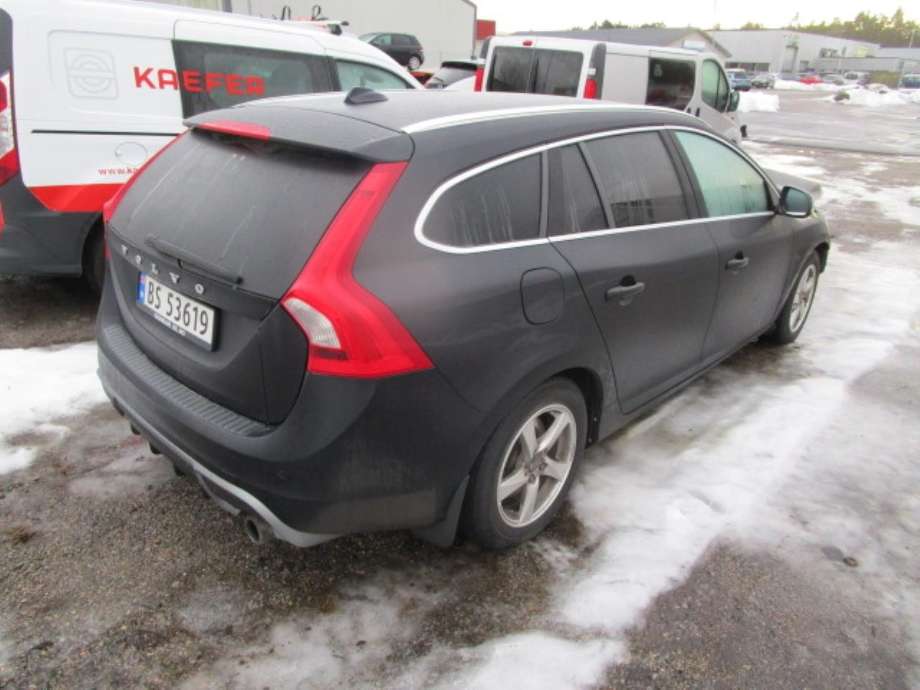 Volvo V60 2010-2013 (Type I, Fase 1) , Motorkode: D4162T, Girkassekode: 