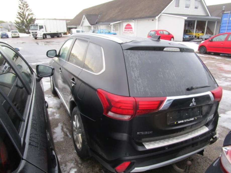 Mitsubishi Outlander 2015-->> (Type III, Fase 2) , Motorkode: 4B11|S61|Y61, Girkassekode: 