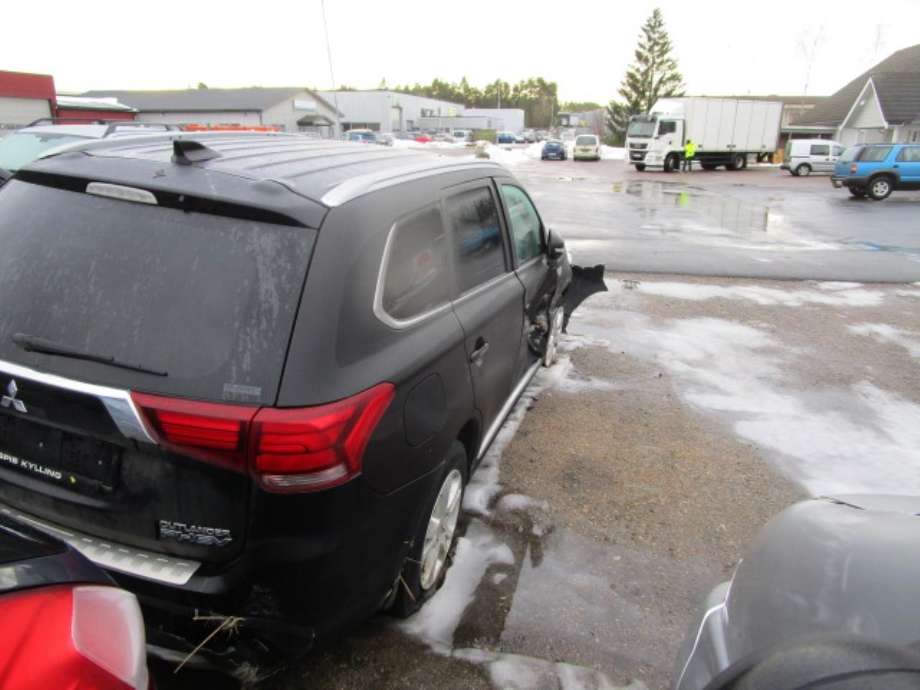 Mitsubishi Outlander 2015-->> (Type III, Fase 2) , Motorkode: 4B11|S61|Y61, Girkassekode: 