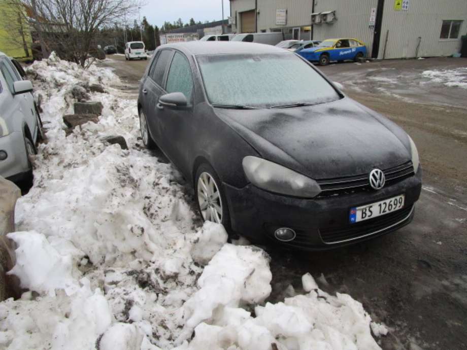 VW Golf VI 2008-2012 , Motorkode: CBDC, Girkassekode: 