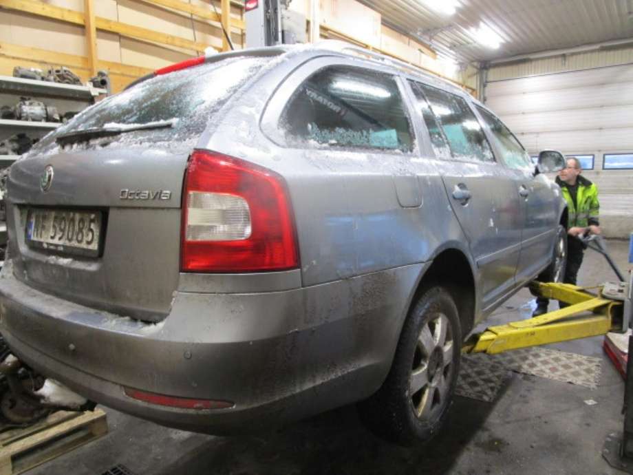 Škoda Octavia 2009-2013 (Type II, Fase 2) , Motorkode: CFH, Girkassekode: 