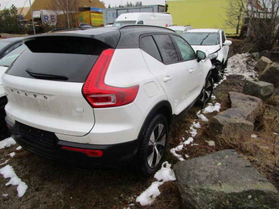 Volvo XC40 2018-2024 , Motorkode: B3154T5|HyFAD, Girkassekode: 