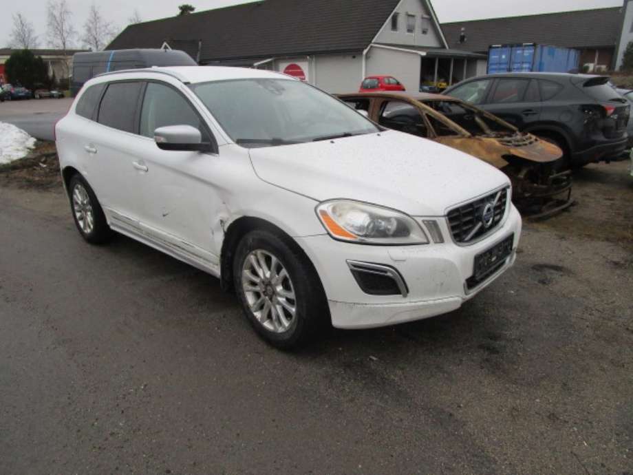 Volvo XC60 2008-2013 (Type I, Fase 1) , Motorkode: D5244T16, Girkassekode: 