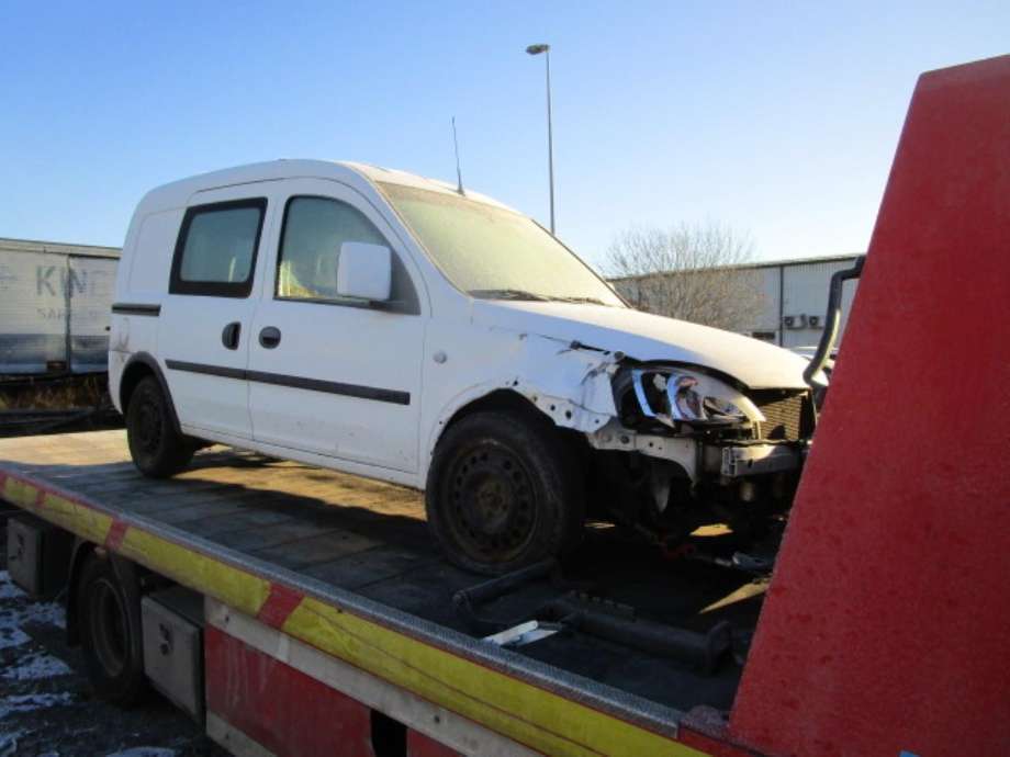 Opel Combo C 2002-2011 , Motorkode: Z13DTJ, Girkassekode: 
