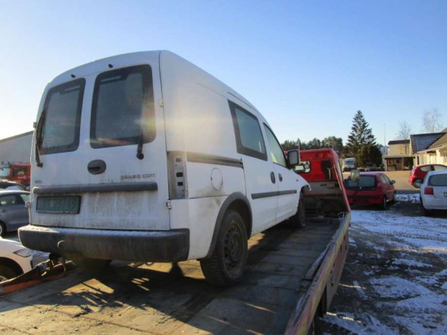 Opel Combo C 2002-2011 , Motorkode: Z13DTJ, Girkassekode: 