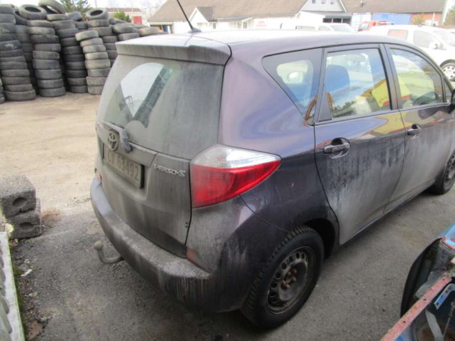 Toyota Verso-S 2011-2015 (COMBI) (COMBI), Motorkode: 1NR-FE, Girkassekode: 