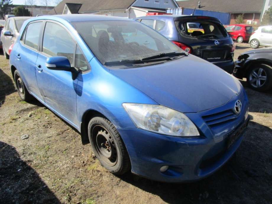 Toyota Auris 2010-2012 (Type I, Fase 2) , Motorkode: 1ND-TV, Girkassekode: 