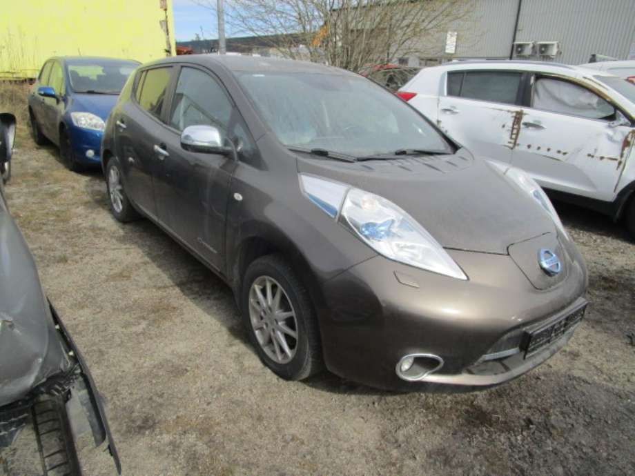 Nissan Leaf 2011-2017 (Type I) , Motorkode: EM57, Girkassekode: 