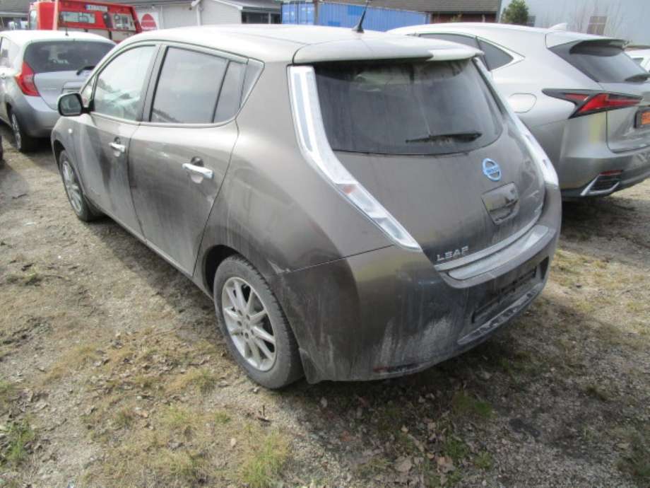 Nissan Leaf 2011-2017 (Type I) , Motorkode: EM57, Girkassekode: 