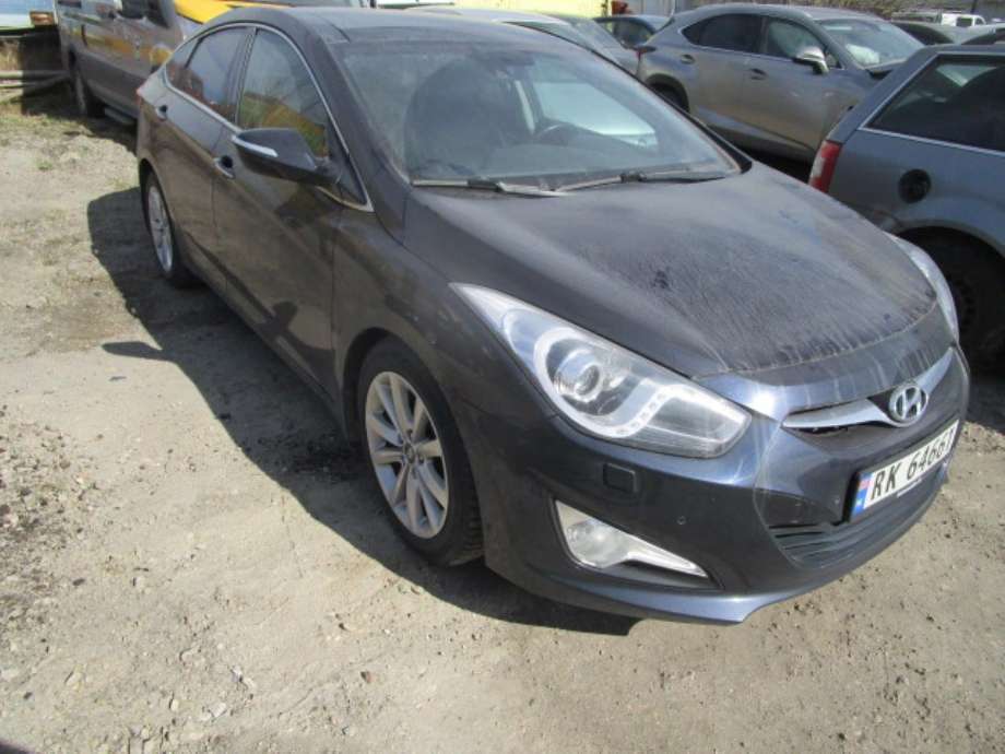 Hyundai i40 2012-2017 , Motorkode: D4FD, Girkassekode: 