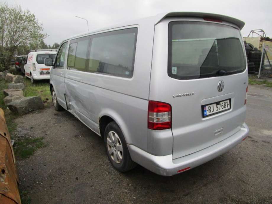 VW Transporter / Caravelle 2003-2009 (Fase 1) (T5) (T5), Motorkode: AXB, Girkassekode: 