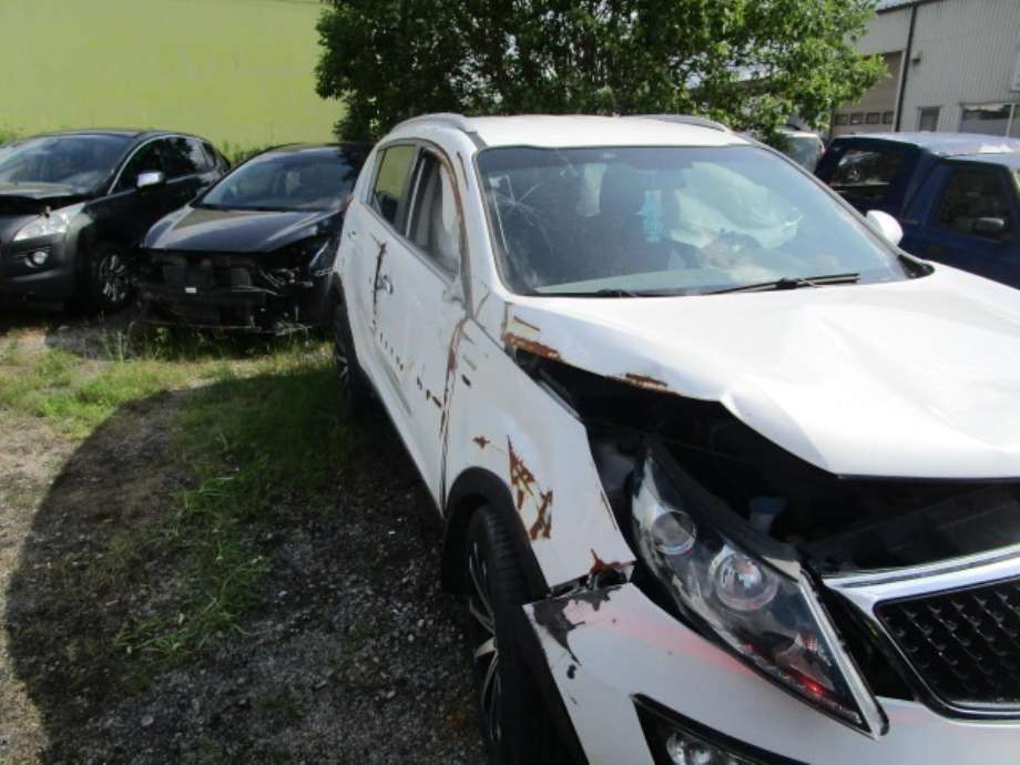 Kia Sportage 2010-2016 (Type III) , Motorkode: D4HA, Girkassekode: 