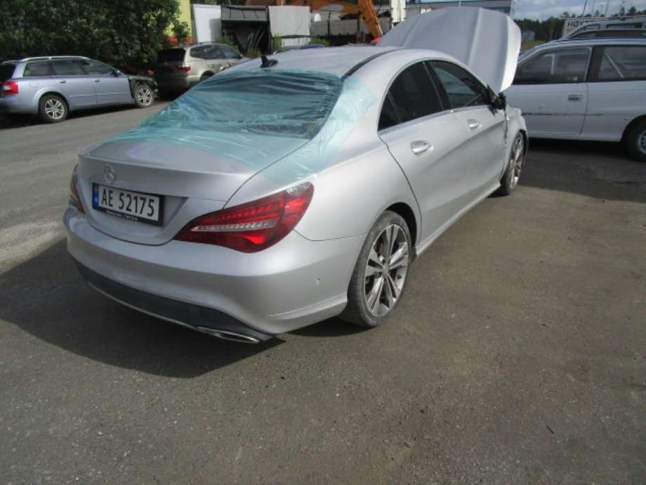 Mercedes CLA 2013-2019 (C117) (C117), Motorkode: 270910, Girkassekode: 