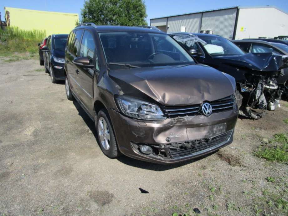 VW Touran 2010-2015 (Type I, Fase 3) , Motorkode: CAY, Girkassekode: 