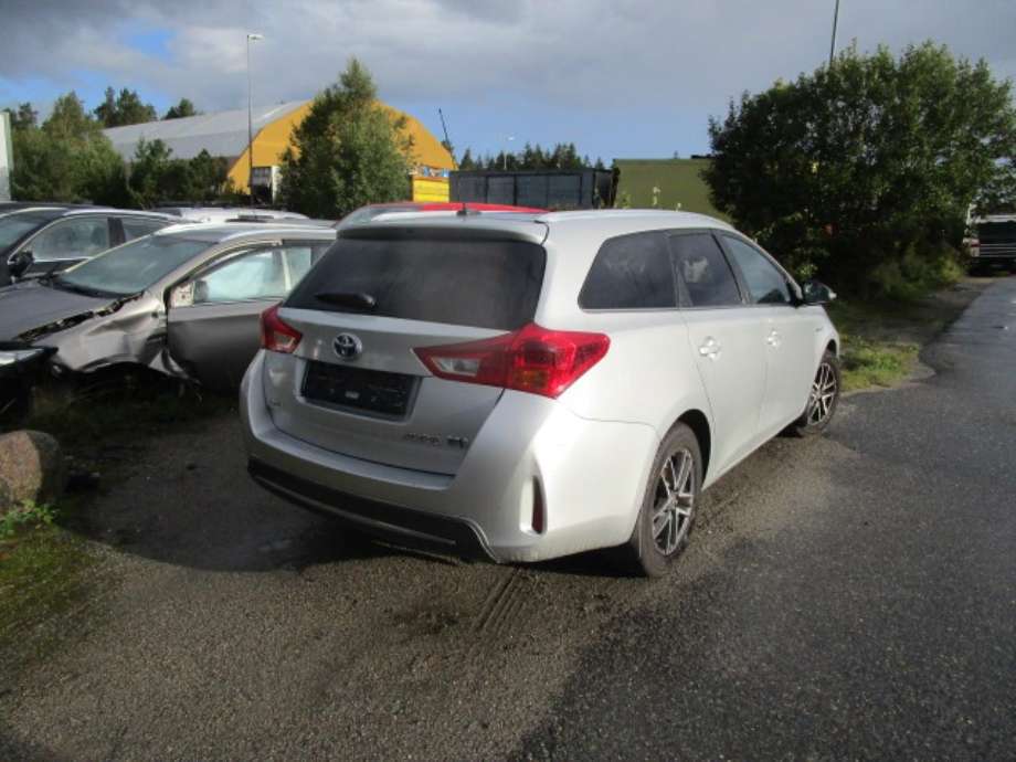 Toyota Auris 2013-2015 (Type II, Fase 1) , Motorkode: 2ZR-FXE, Girkassekode: 