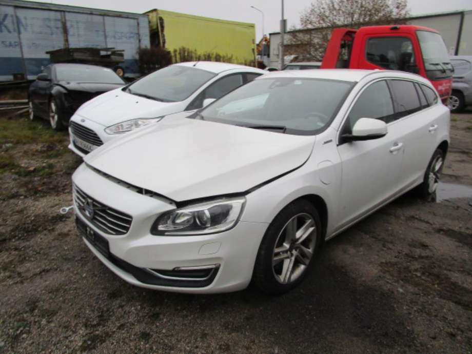 Volvo V60/V60 CC 2013-2018 (Type I, Fase 2) , Motorkode: D5244T17|VOLVO E1, Girkassekode: 