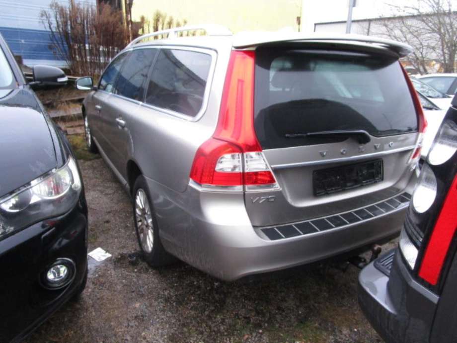 Volvo V70 2007-2013 (Type III, Fase 1) , Motorkode: D5204T3, Girkassekode: 