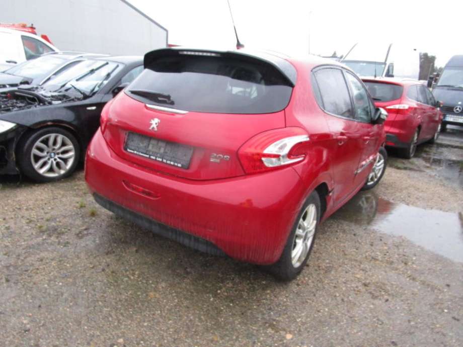 Peugeot 208 2012-2019 (Type I) , Motorkode: HM01, Girkassekode: 