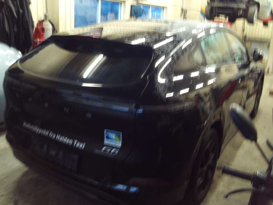 XPeng G6 2023-->> delebil , Motorkode: YS230XY01F30X|TZ230XY01F30X, Girkassekode: 