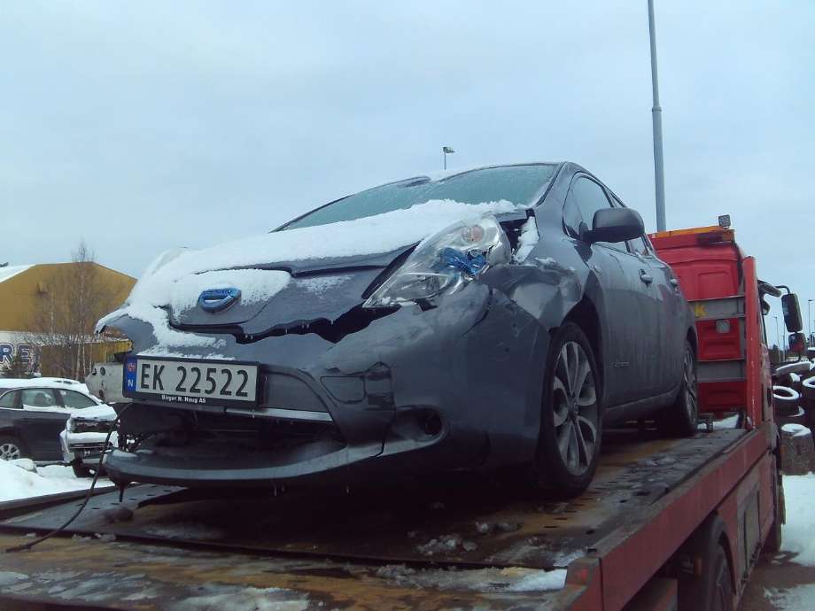 Nissan Leaf 2011-2017 (Type I) , Motorkode: EM57, Girkassekode: 