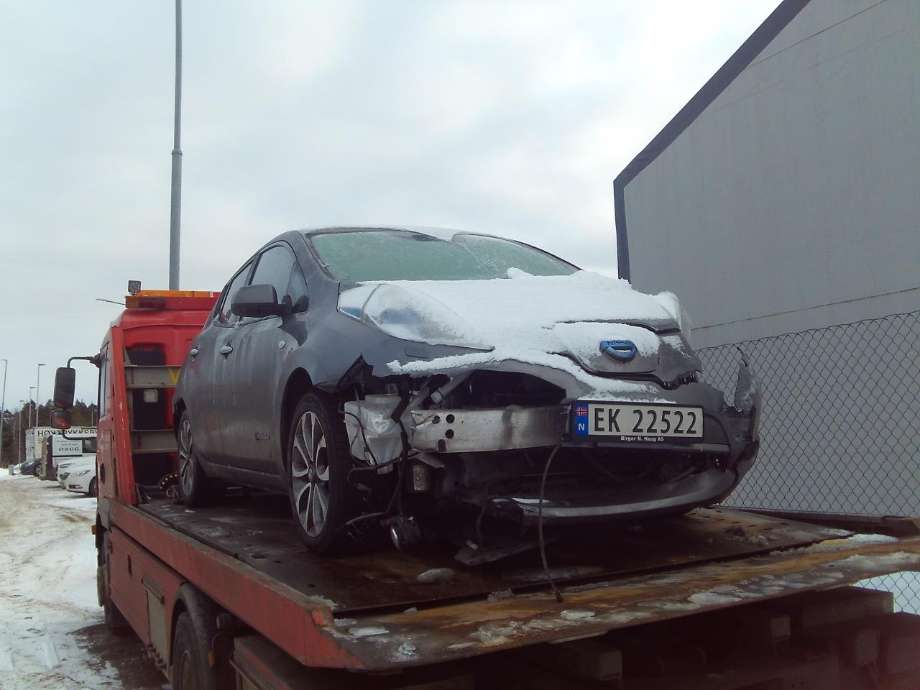 Nissan Leaf 2011-2017 (Type I) , Motorkode: EM57, Girkassekode: 