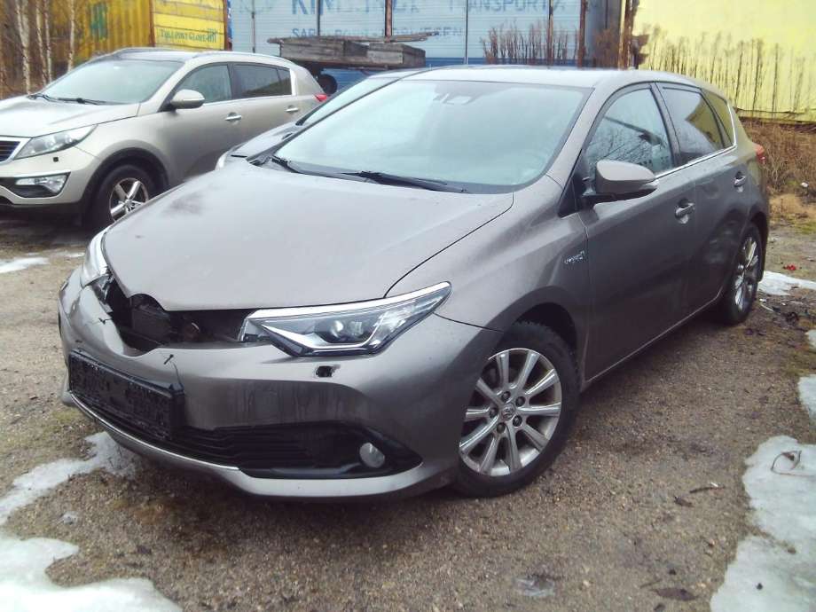 Toyota Auris 2015-2019 (Type II, Fase 2) , Motorkode: 2ZR-FXE, Girkassekode: 