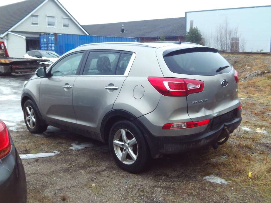 Kia Sportage 2010-2016 (Type III) , Motorkode: D4FD, Girkassekode: 