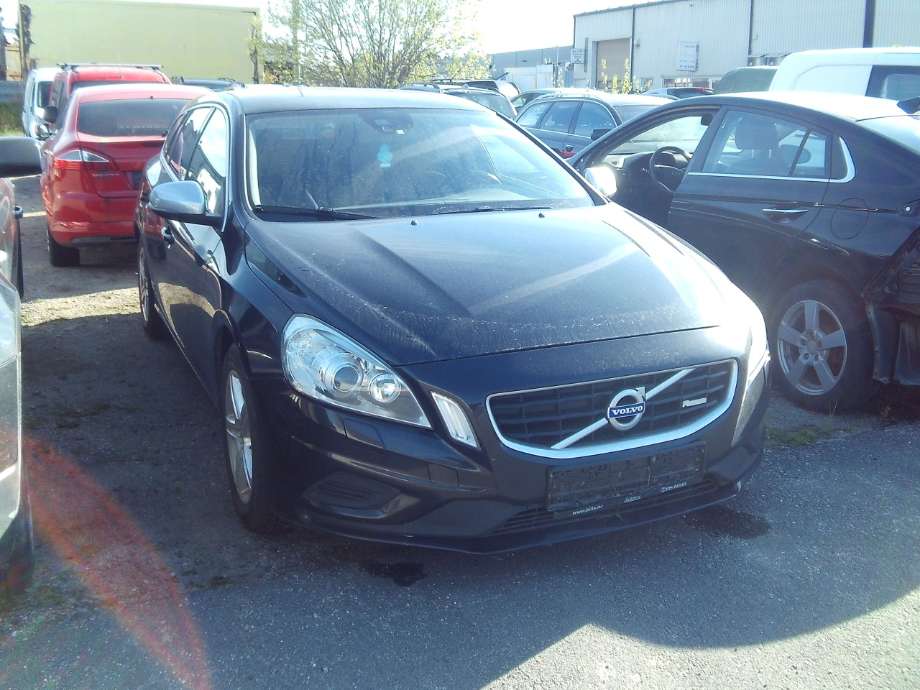Volvo V60, 2010-2013 (Type I, Fase 1)  delebil , Motorkode: D4162T