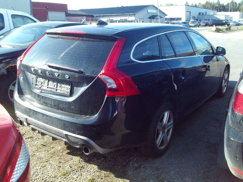 Volvo V60 2010-2013 (Type I, Fase 1) , Motorkode: D4162T, Girkassekode: 