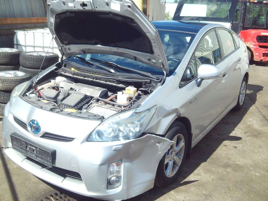 Toyota Prius 2009-2016 (Type III) (COMBI) (COMBI), Motorkode: 2ZR-FXE, Girkassekode: