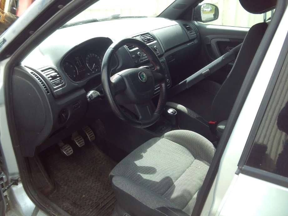 Škoda Fabia 2010-2014 (Type II, Fase 2) , Motorkode: CGP, Girkassekode: