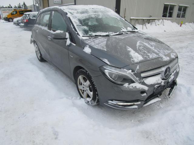 Mercedes B-Klasse 2011-2018 (W246) (W246), Motorkode: 651901, Girkassekode: